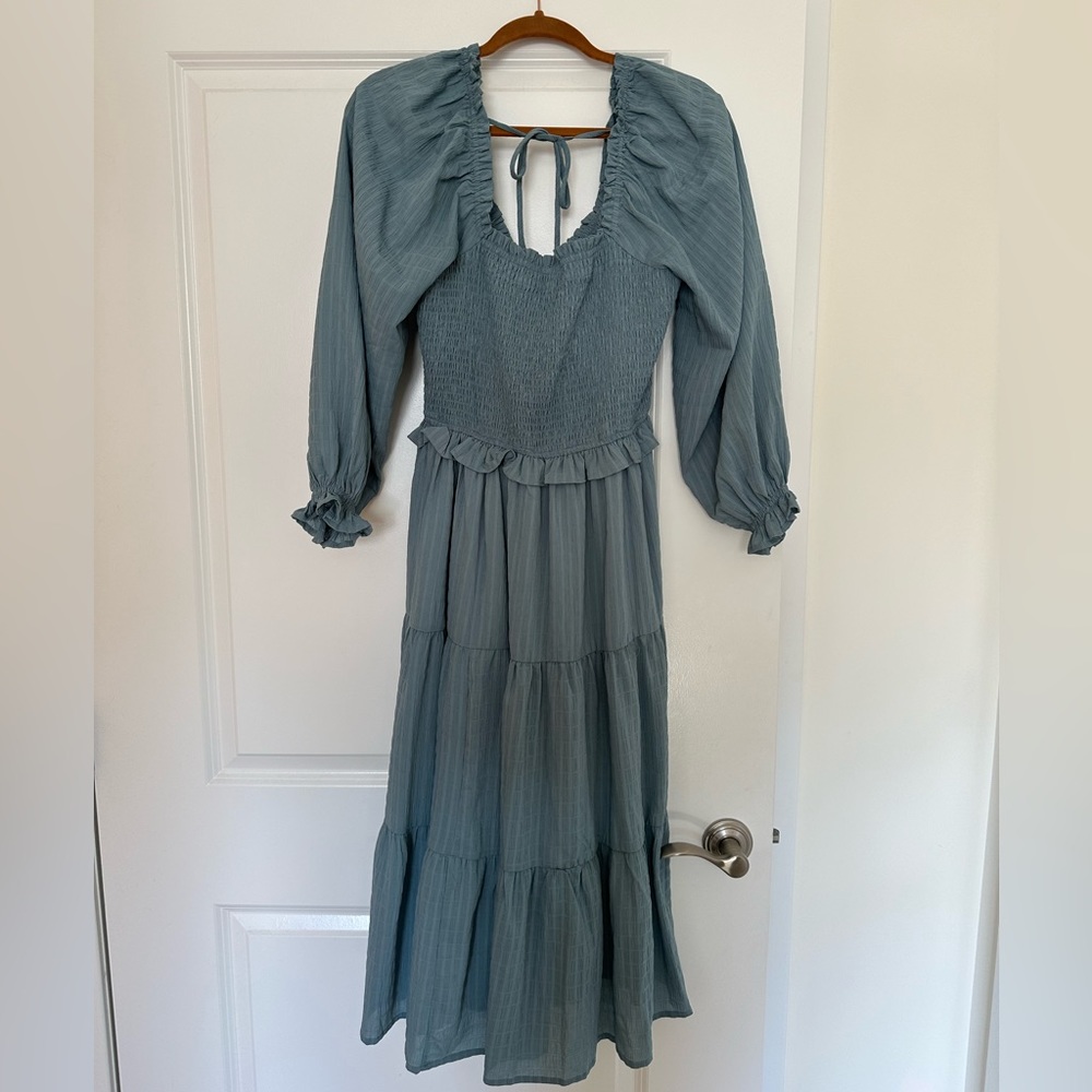 Arula - Raelynn Dress - Picture 3 of 5